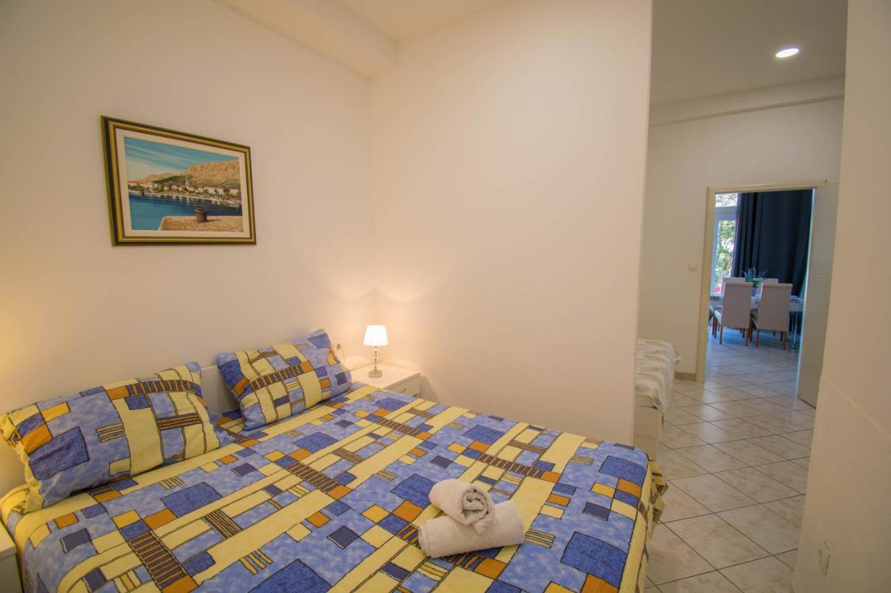 Family Apartment Manuela - Baska Voda Exterior photo