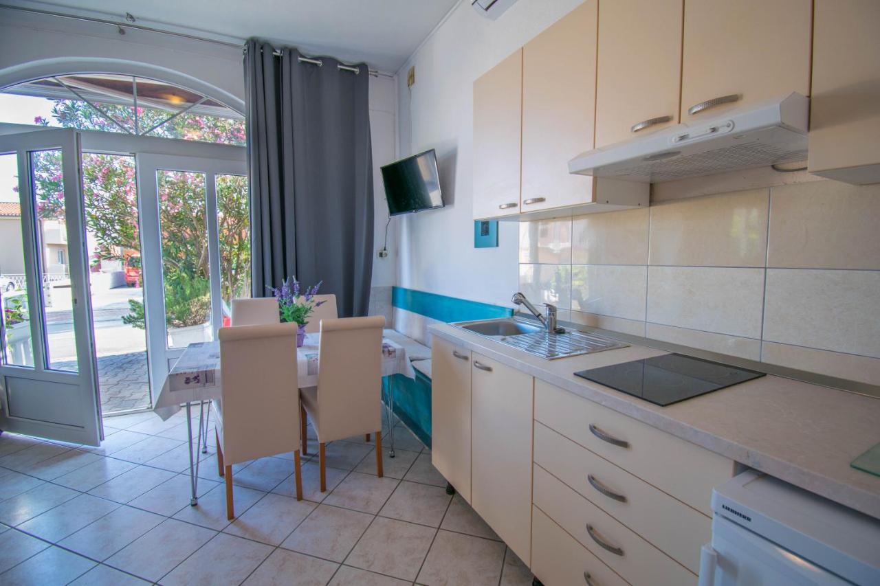 Family Apartment Manuela - Baska Voda Exterior photo